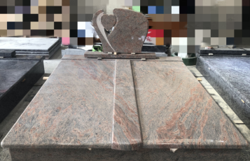 Multicolor Red Granite Slovakia Style Tombstones